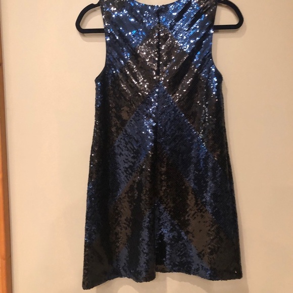 Ali Ro Black & Blue Sequin Sleeveless Shift Dress Size 6 Swiftie Reputation Era - Picture 3 of 9